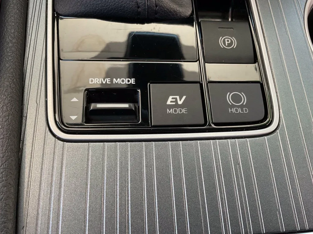 Toyota Sienna photo 17