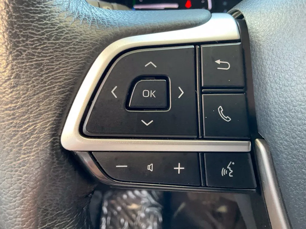 Toyota Sienna photo 12