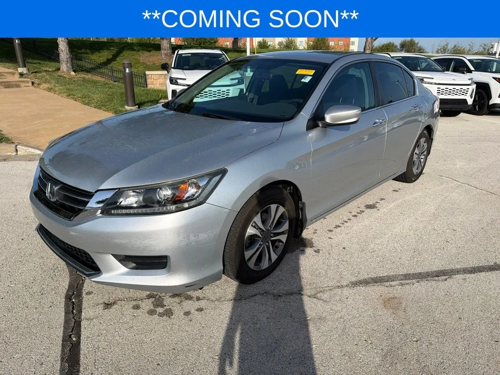 Silver 2013 Honda Accord LX for sale in Kansas City, MO