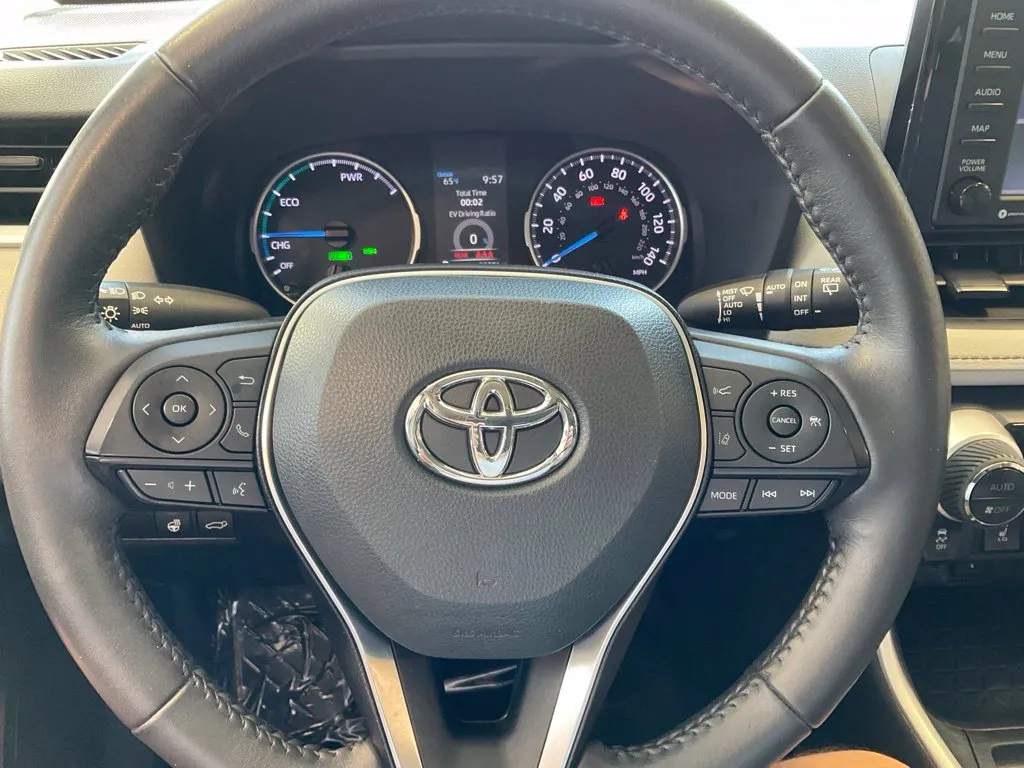 Toyota RAV4 photo 11