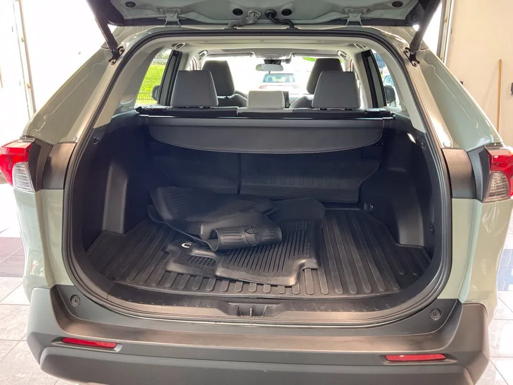 Toyota RAV4 photo 22