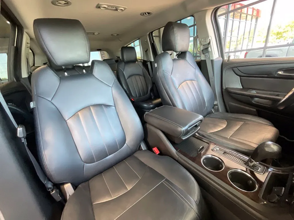 Chevrolet Traverse photo 18