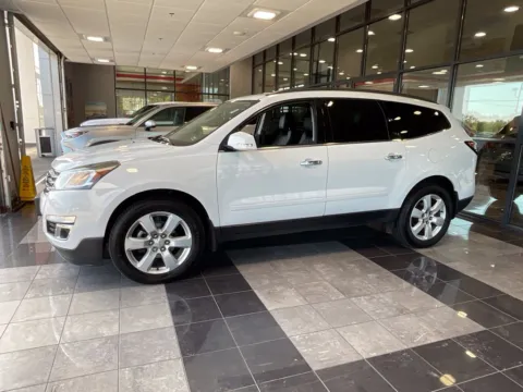 Another view of 2016 Chevrolet Traverse LT for sale in Kansas City, MO at Jay Wolfe Toyota