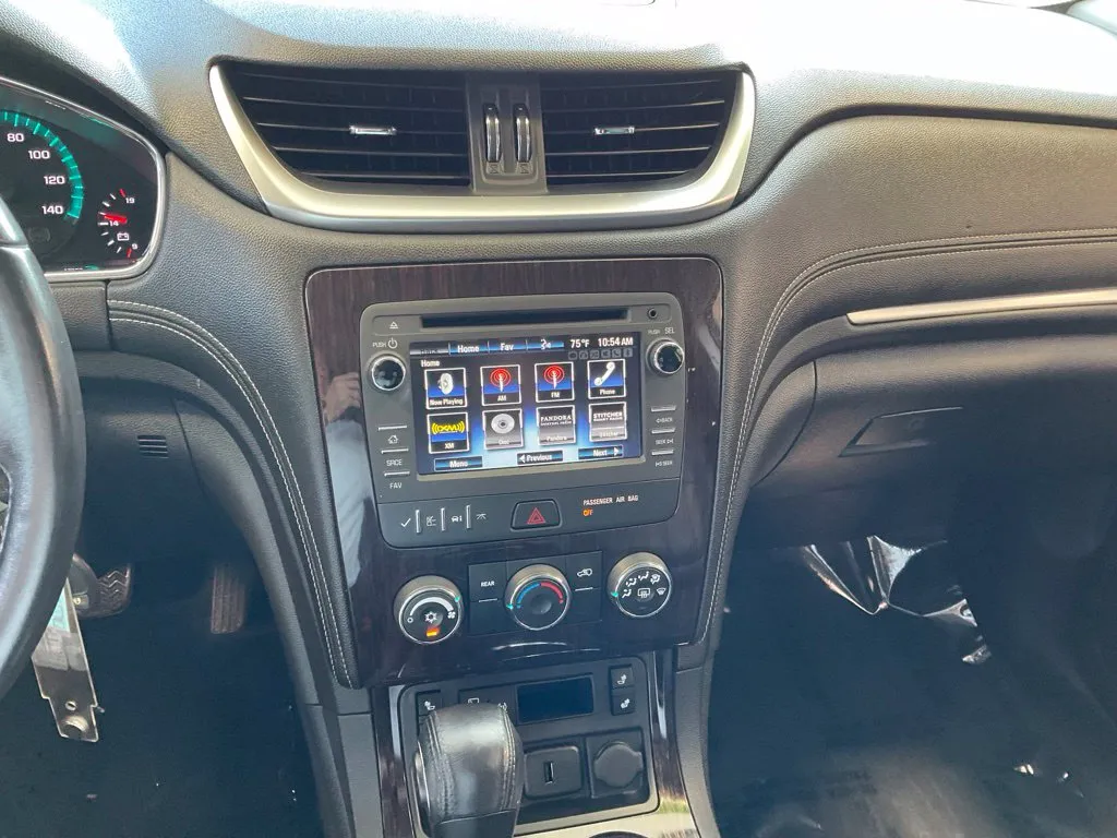 Chevrolet Traverse photo 15