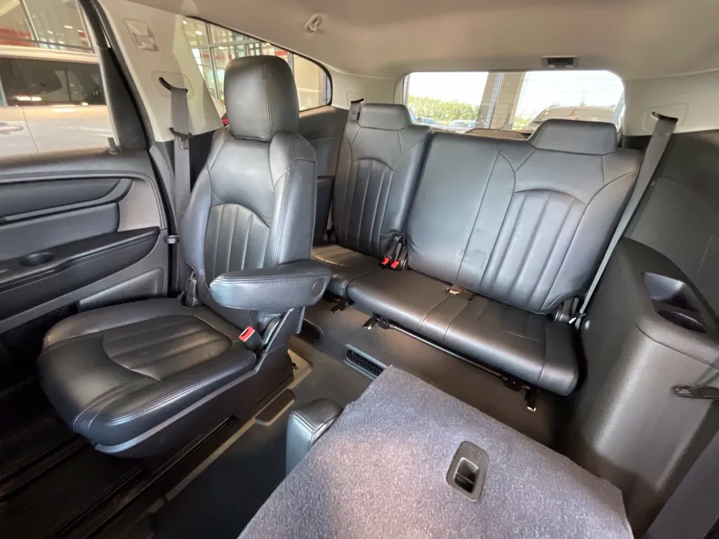 Chevrolet Traverse photo 22