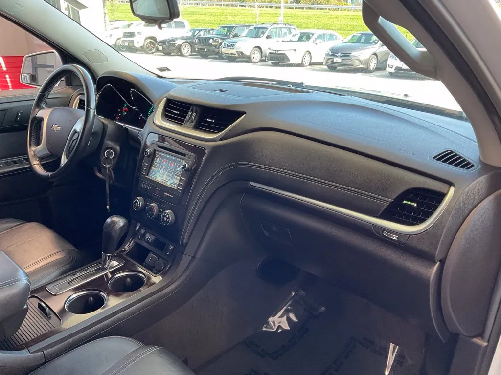 Chevrolet Traverse photo 17