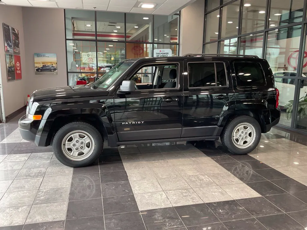 Jeep Patriot photo 3