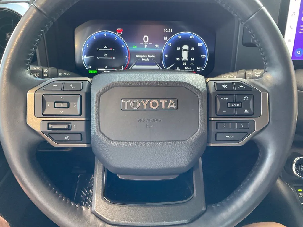 Toyota Land Cruiser photo 11