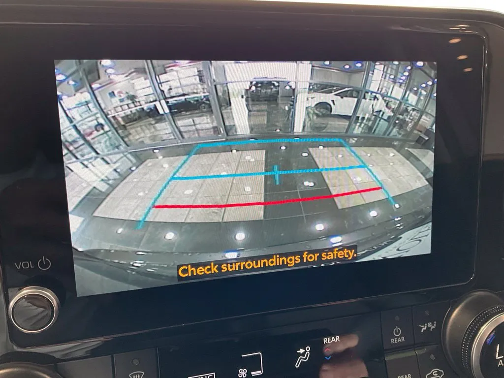 Toyota Highlander photo 16