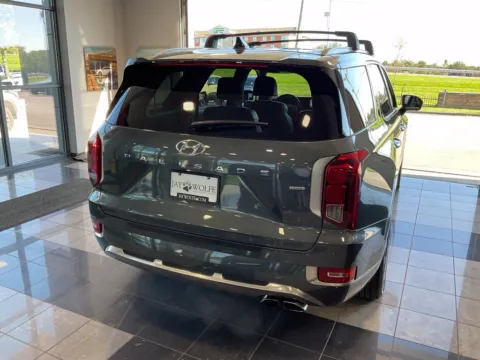 More photos of 2022 Hyundai Palisade Calligraphy at Jay Wolfe Toyota, MO