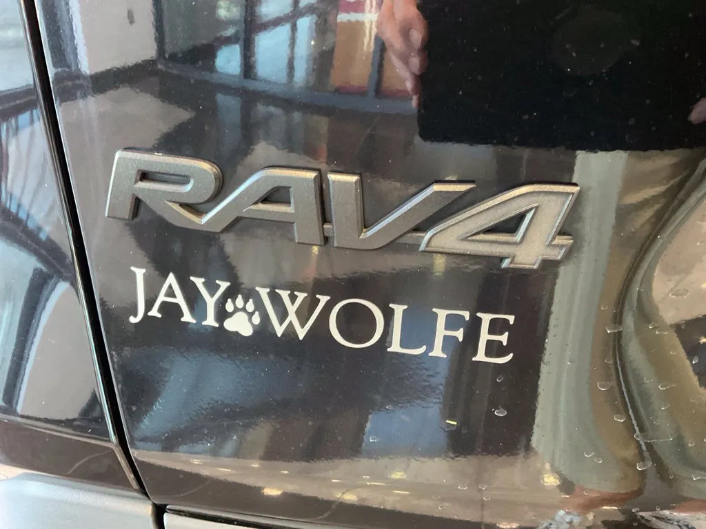 Toyota RAV4 photo 23