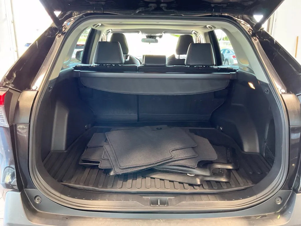Toyota RAV4 photo 22