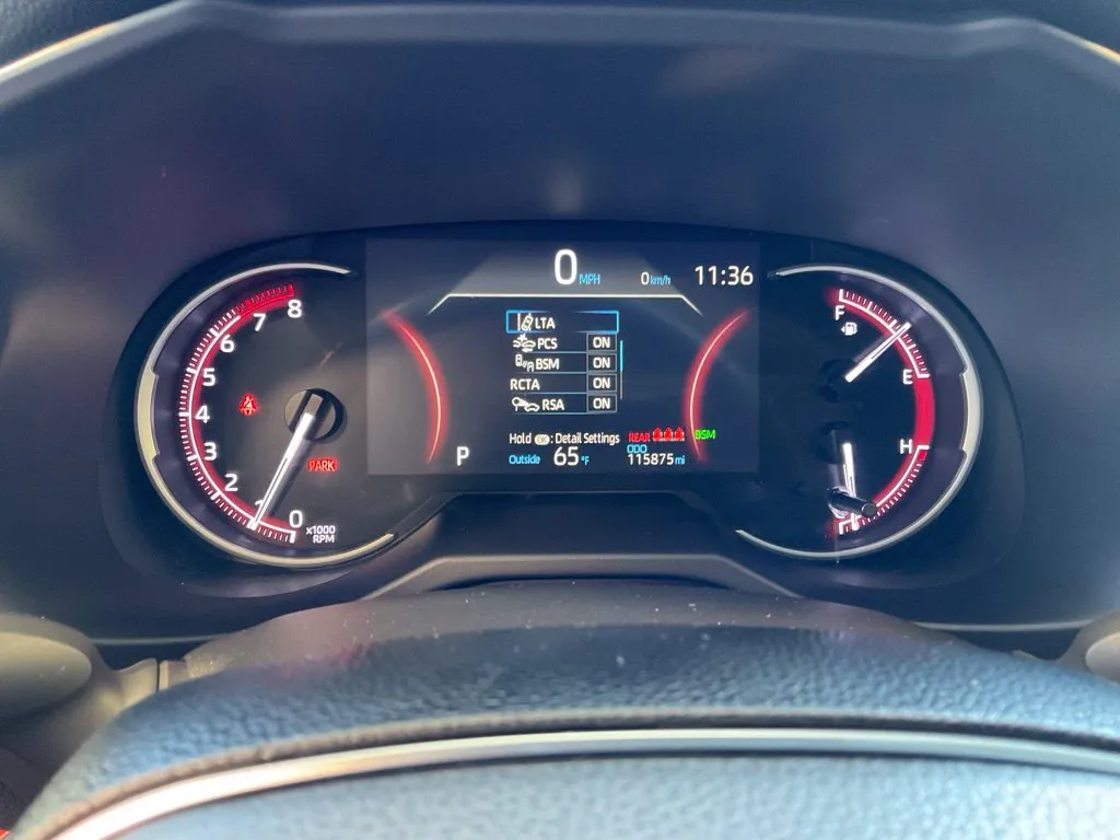 Toyota RAV4 photo 14