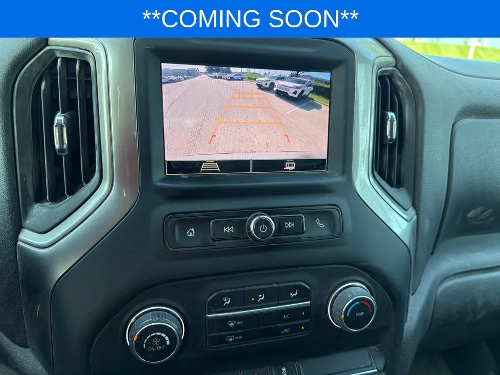 Chevrolet Silverado photo 15