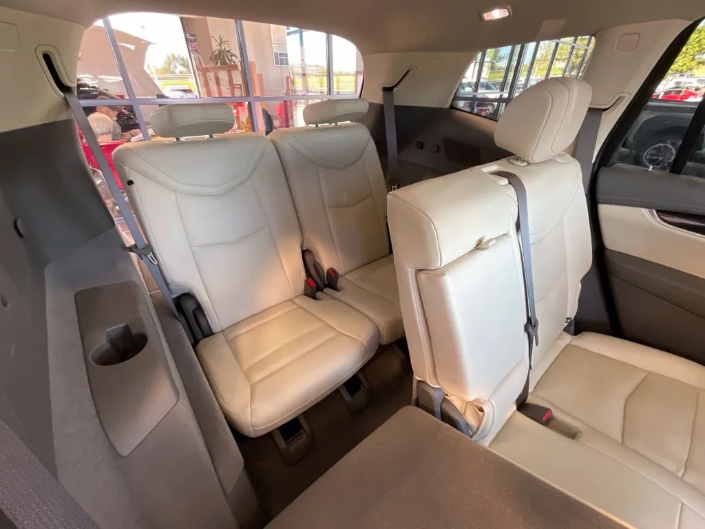 Cadillac XT6 photo 22