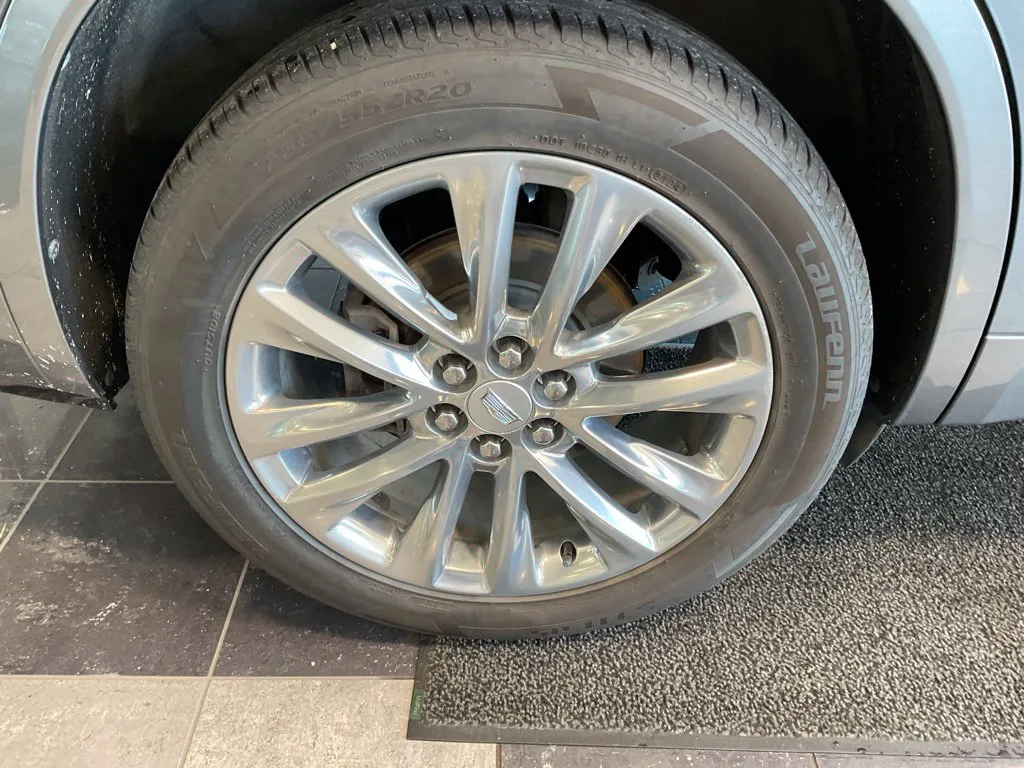 Cadillac XT6 photo 7