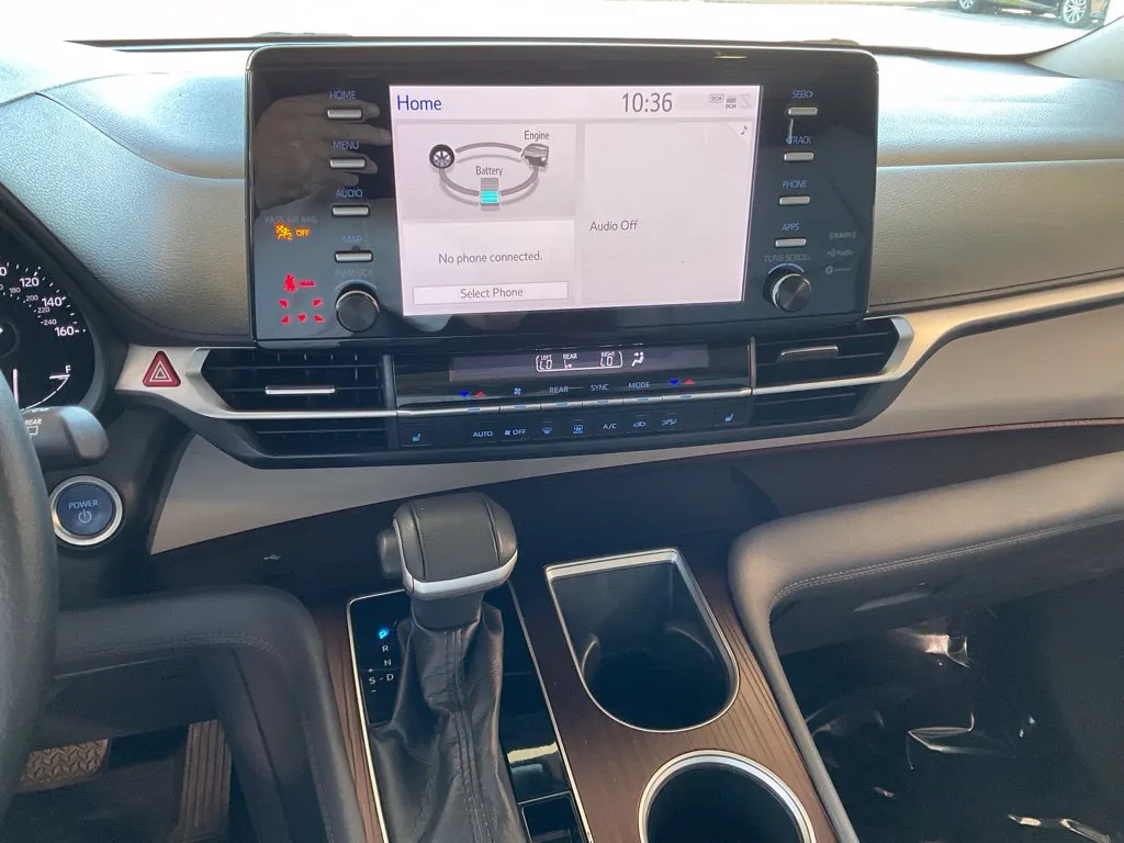 Toyota Sienna photo 15