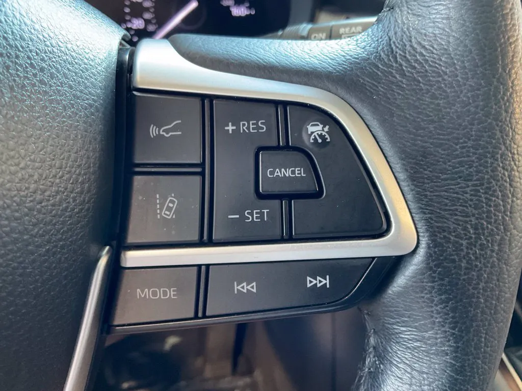 Toyota Sienna photo 13