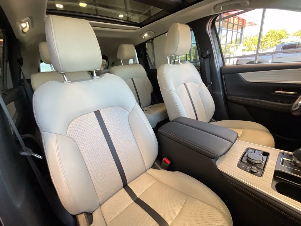 Mazda CX-90 photo 19