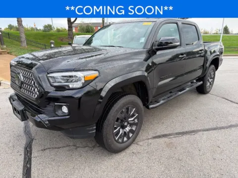 Black 2023 Toyota Tacoma Limited for sale in Kansas City, MO