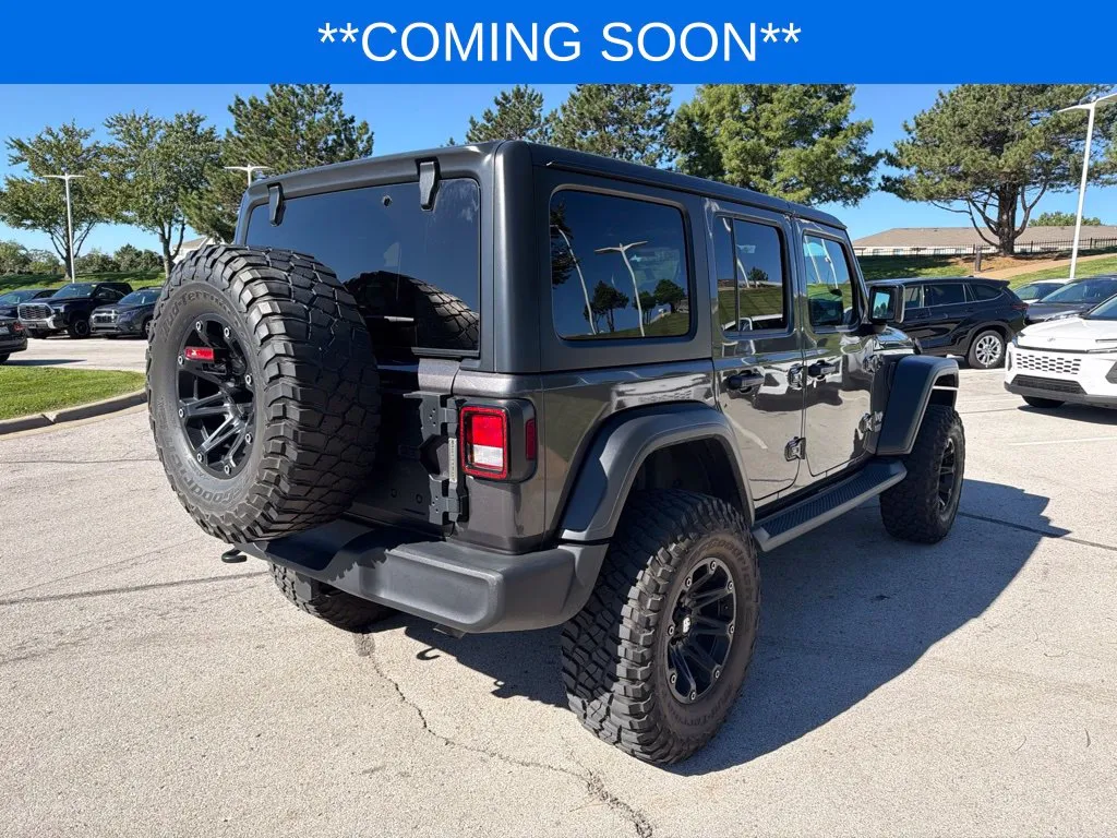 Jeep Wrangler photo 7