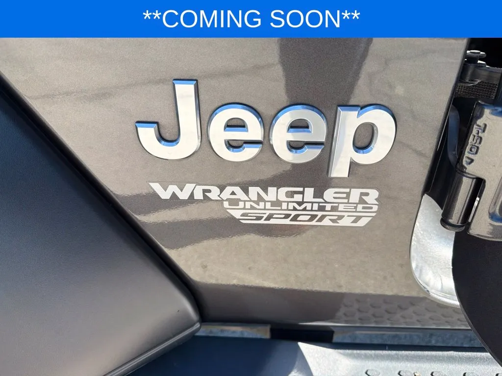 Jeep Wrangler photo 18