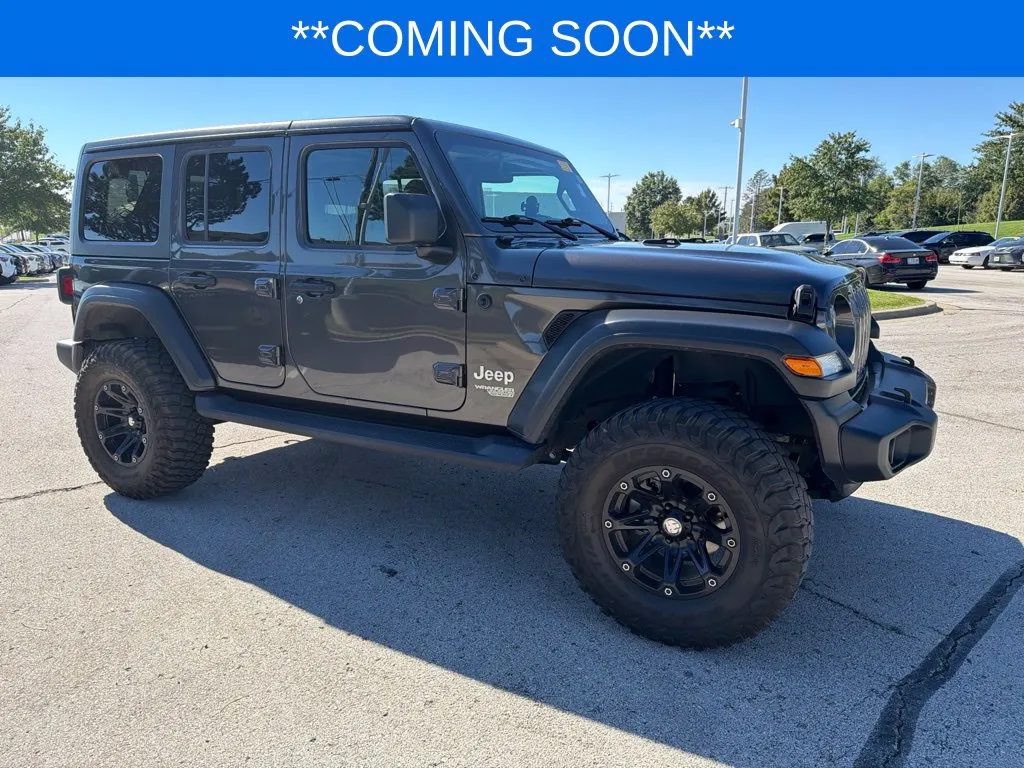 Jeep Wrangler photo 4