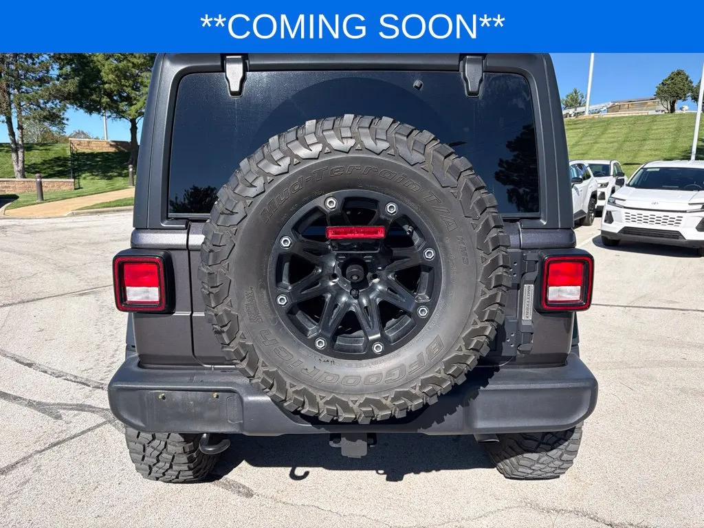 Jeep Wrangler photo 8