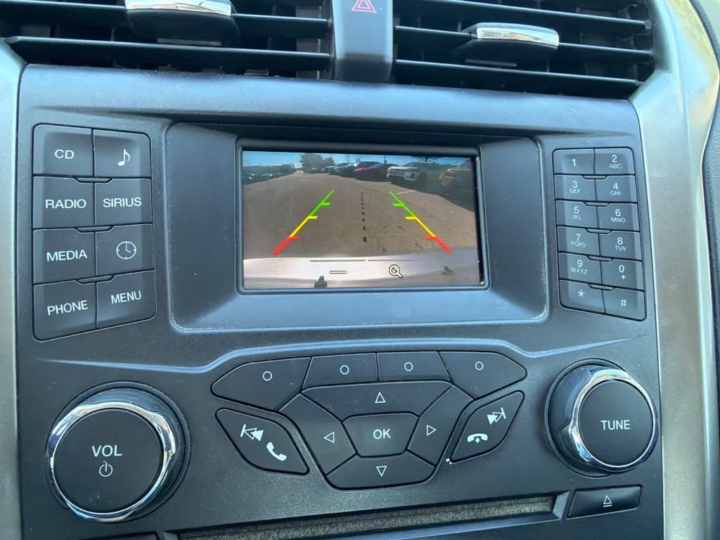 Ford Fusion photo 16