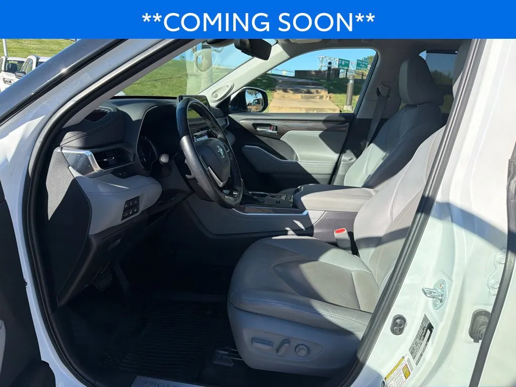 Toyota Highlander photo 12