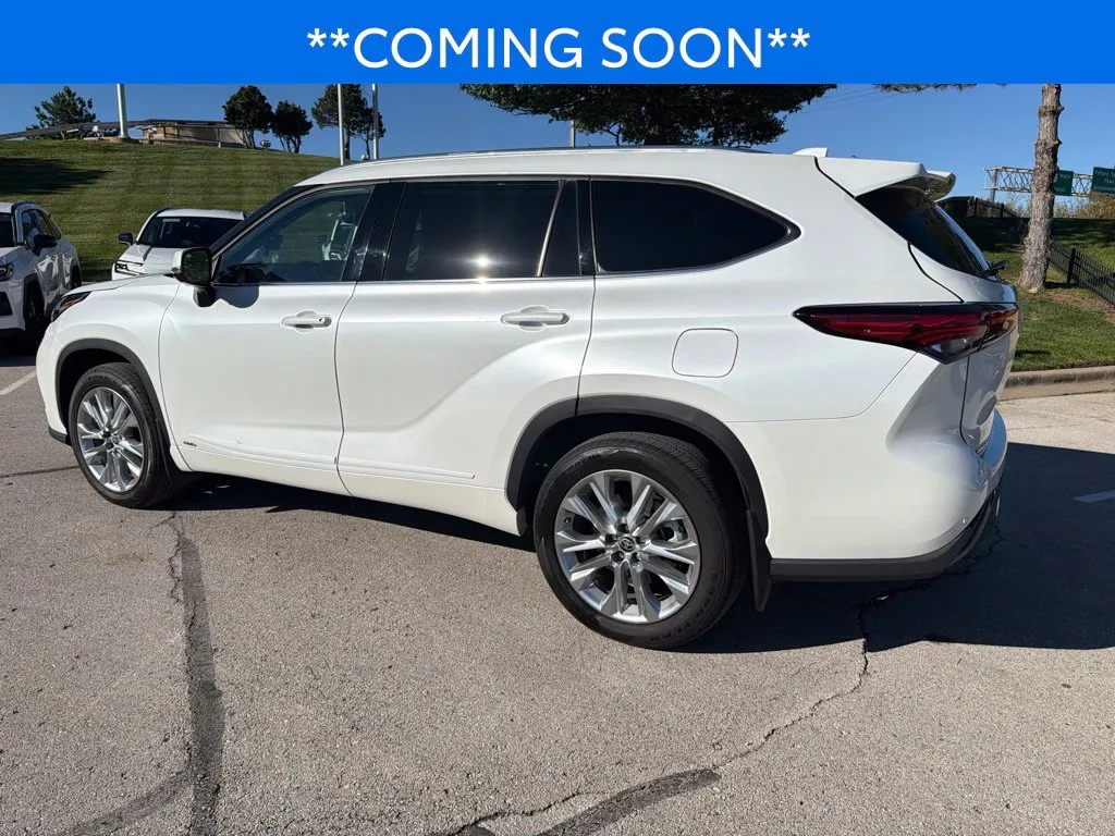 Toyota Highlander photo 10