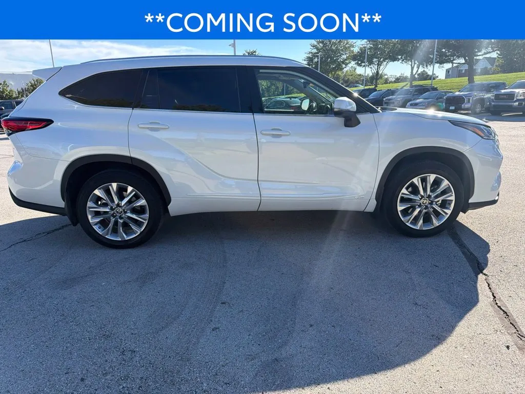 Toyota Highlander photo 5