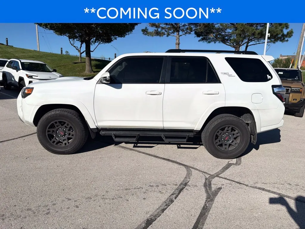 Toyota 4Runner photo 11