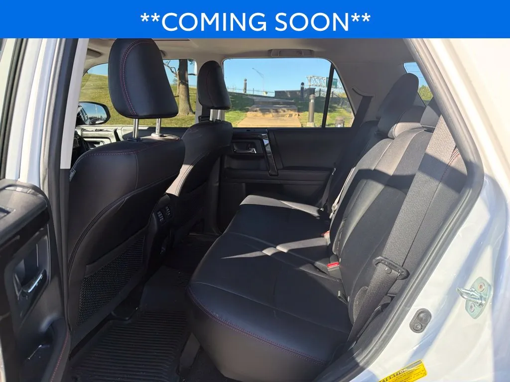Toyota 4Runner photo 13