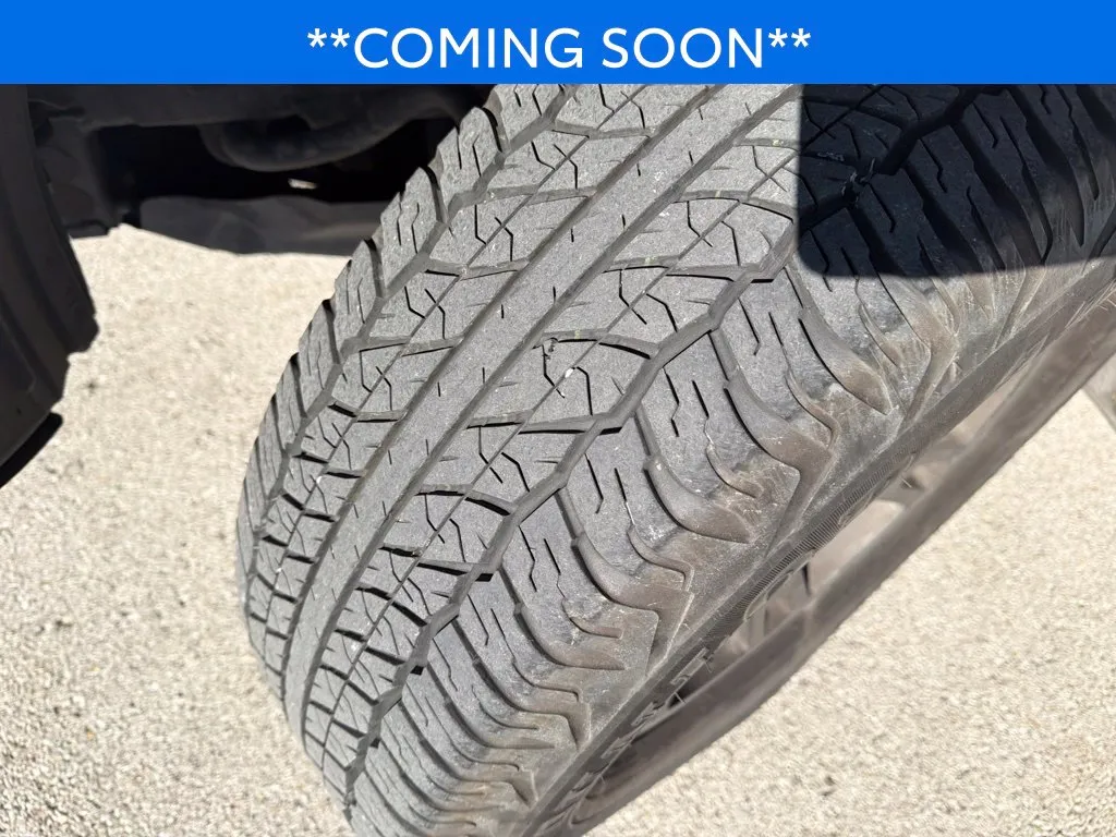 Toyota 4Runner photo 24