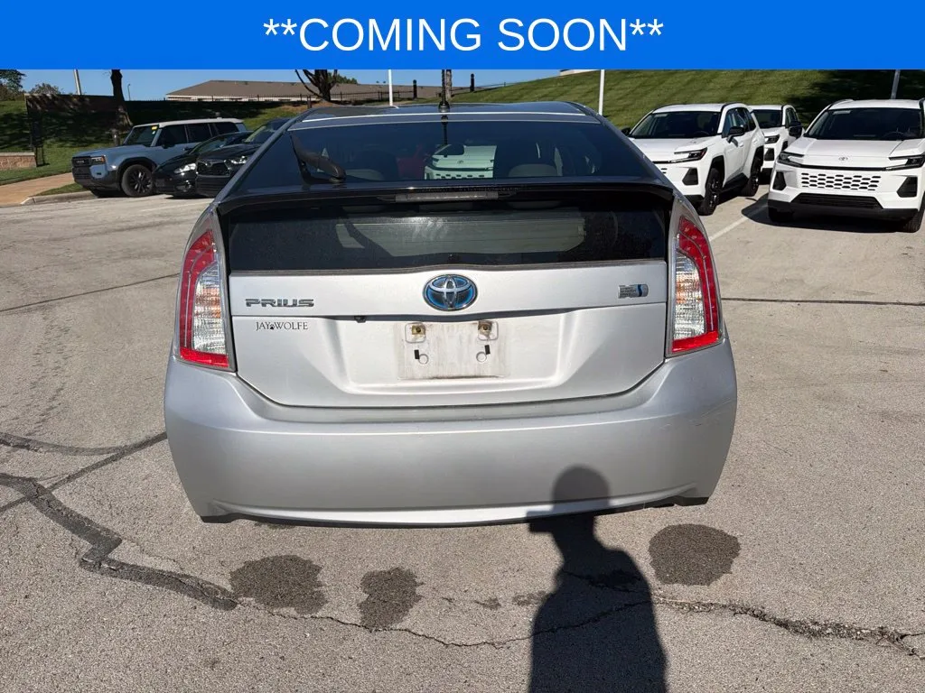 Toyota Prius photo 8