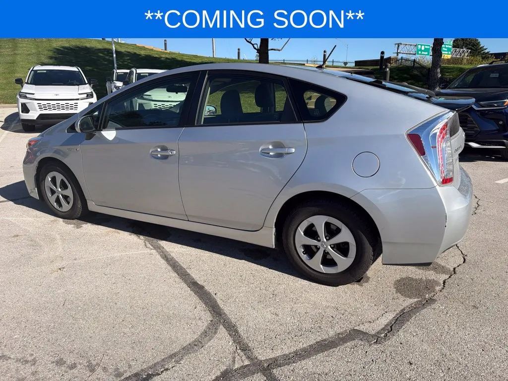 Toyota Prius photo 10