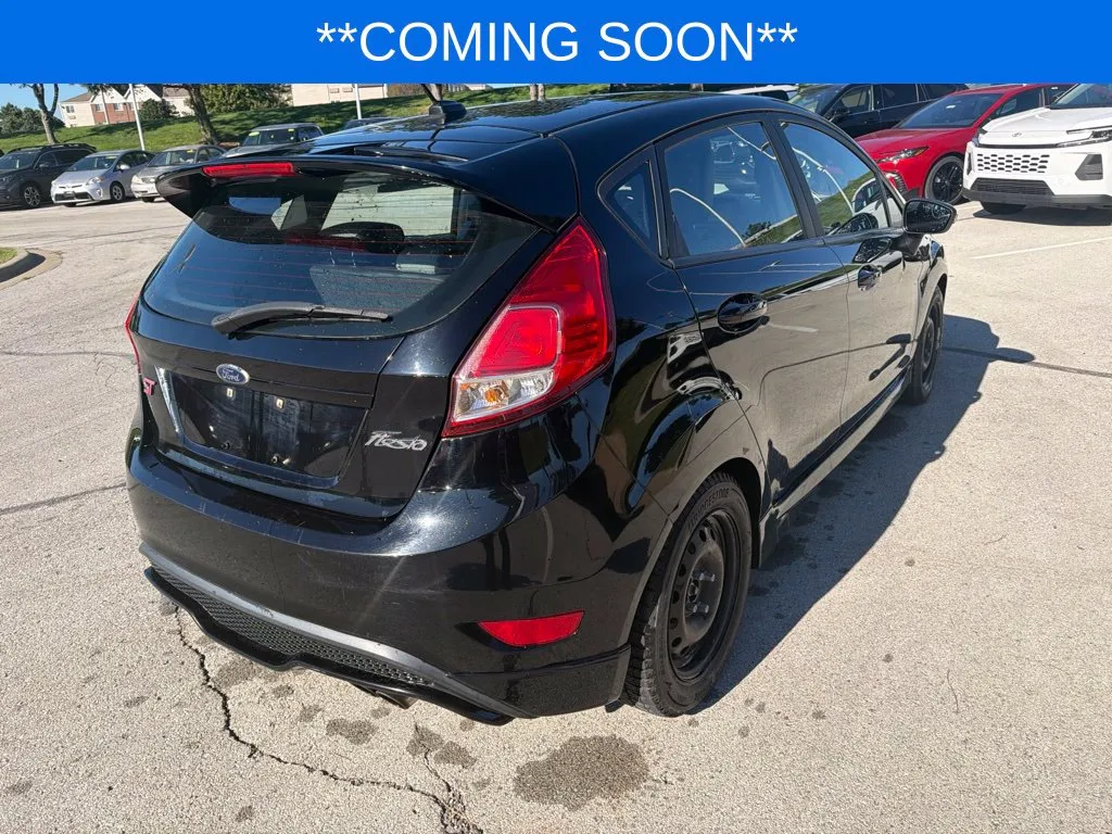 Ford Fiesta photo 7