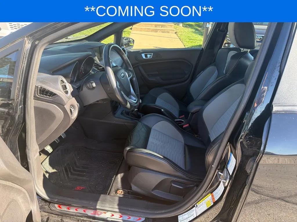 Ford Fiesta photo 12