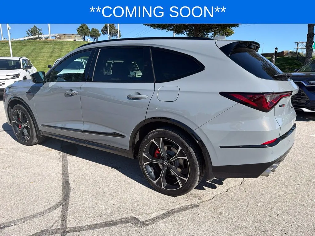 Acura MDX photo 10