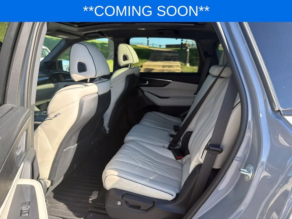 Acura MDX photo 13
