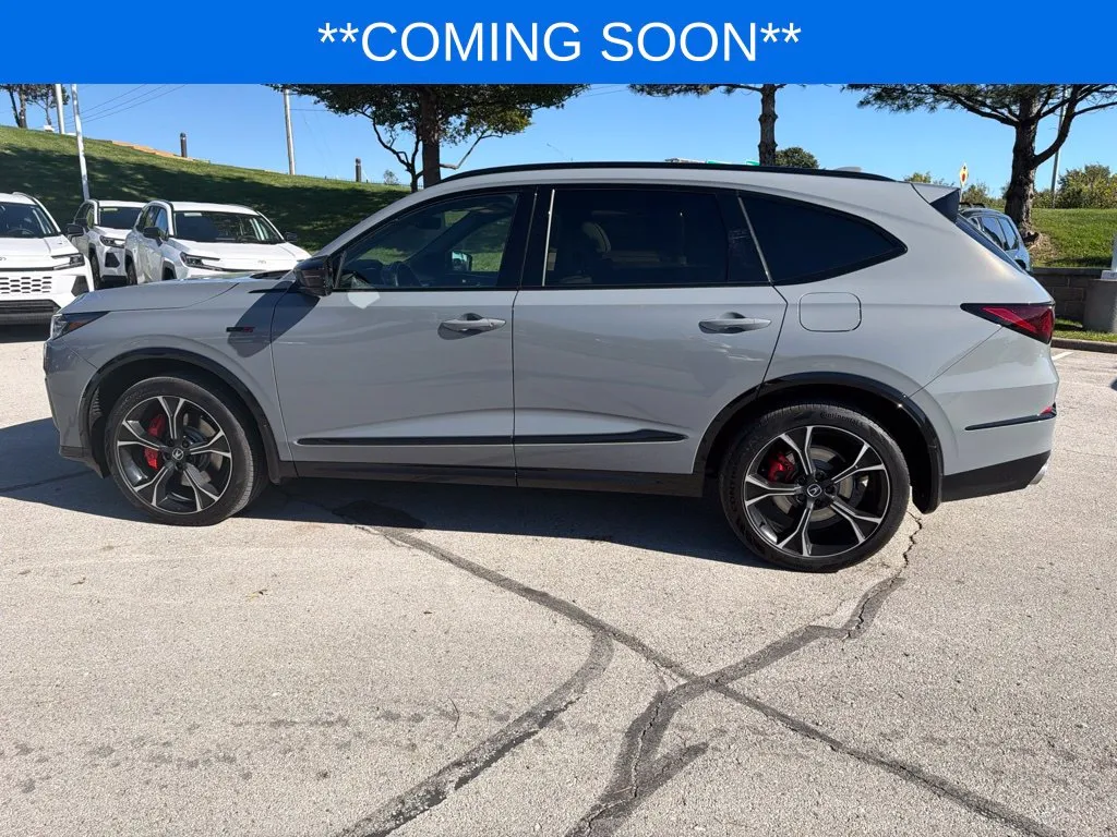 Acura MDX photo 11