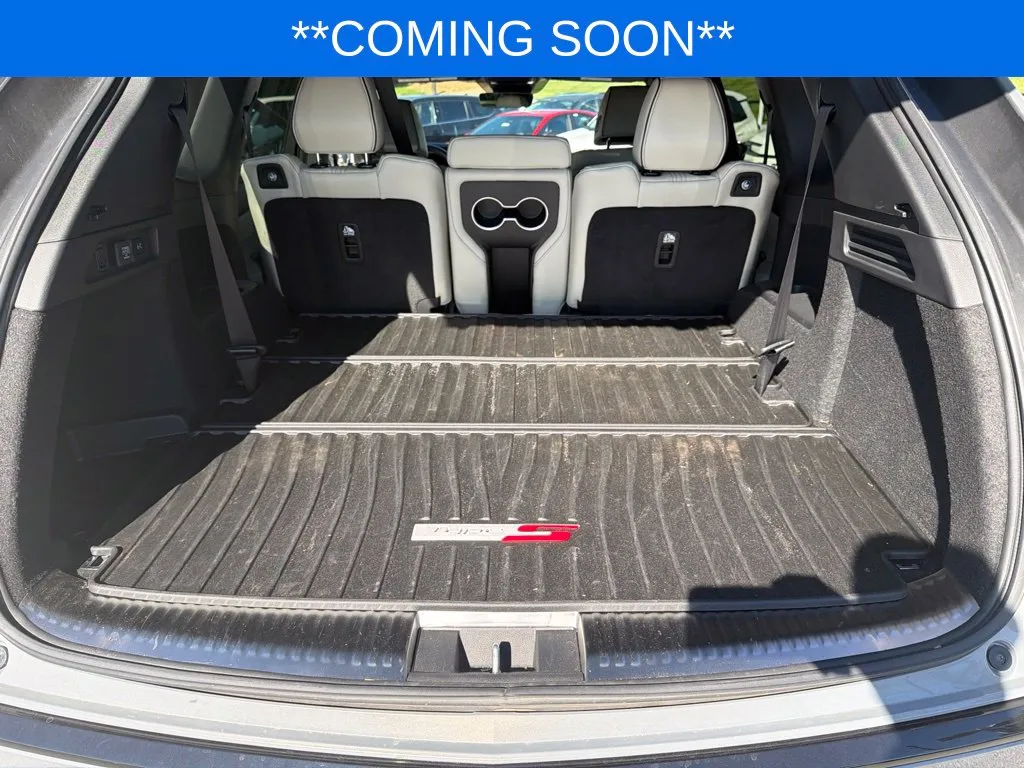 Acura MDX photo 26
