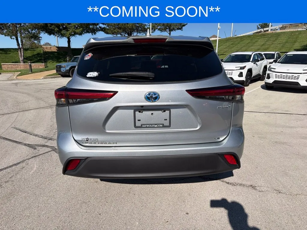 Toyota Highlander photo 8