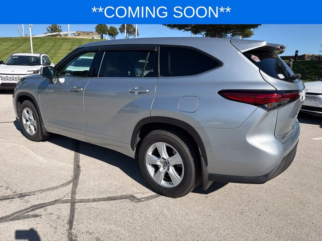 Toyota Highlander photo 10