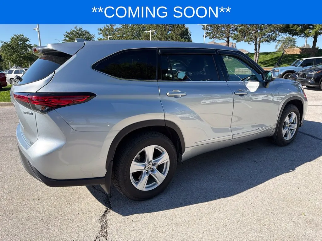 Toyota Highlander photo 6