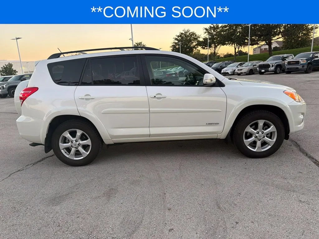 Toyota RAV4 photo 5