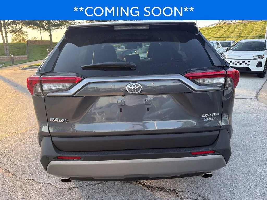 Toyota RAV4 photo 8