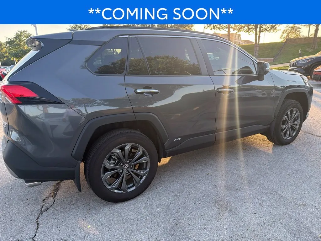 Toyota RAV4 photo 6