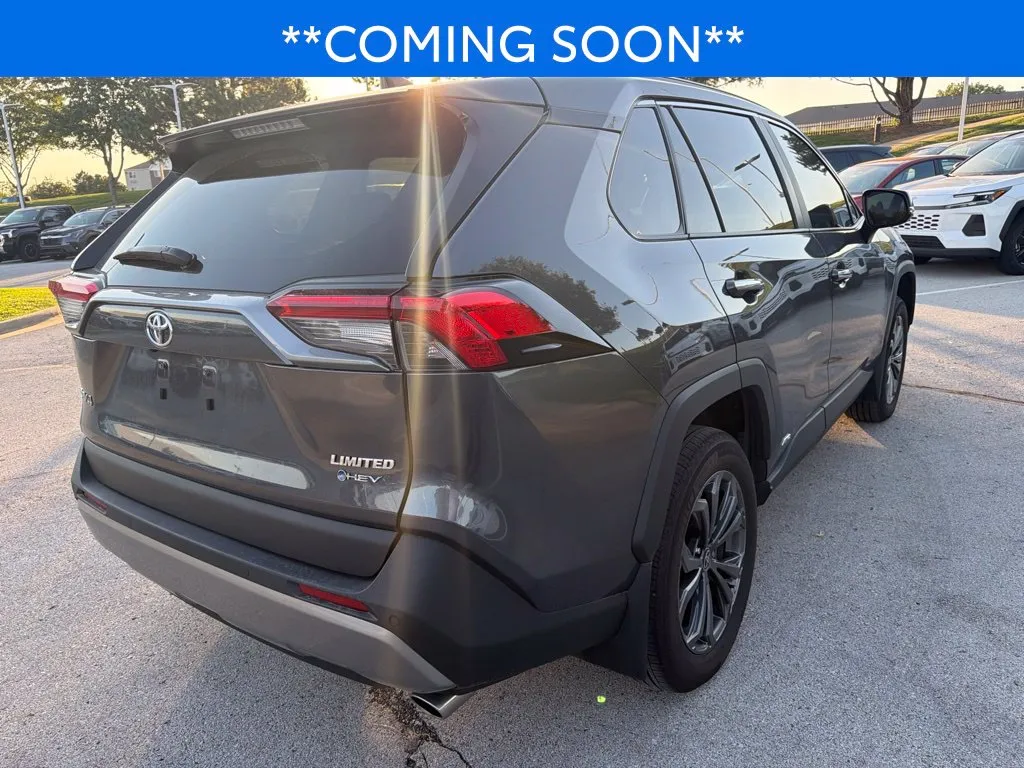 Toyota RAV4 photo 7